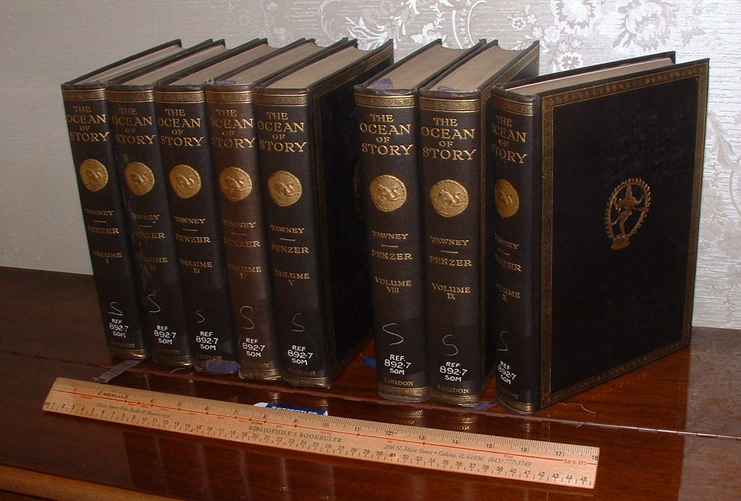 Image for The Ocean of Story [8 volumes only of 10]